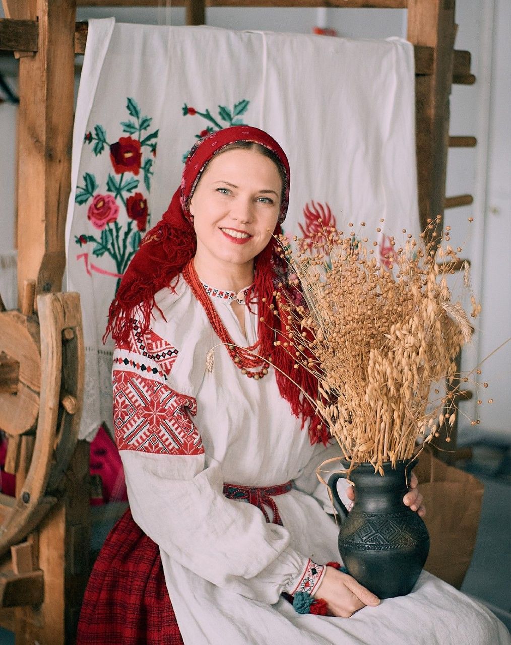 Women in Slavic costumes in Yushu