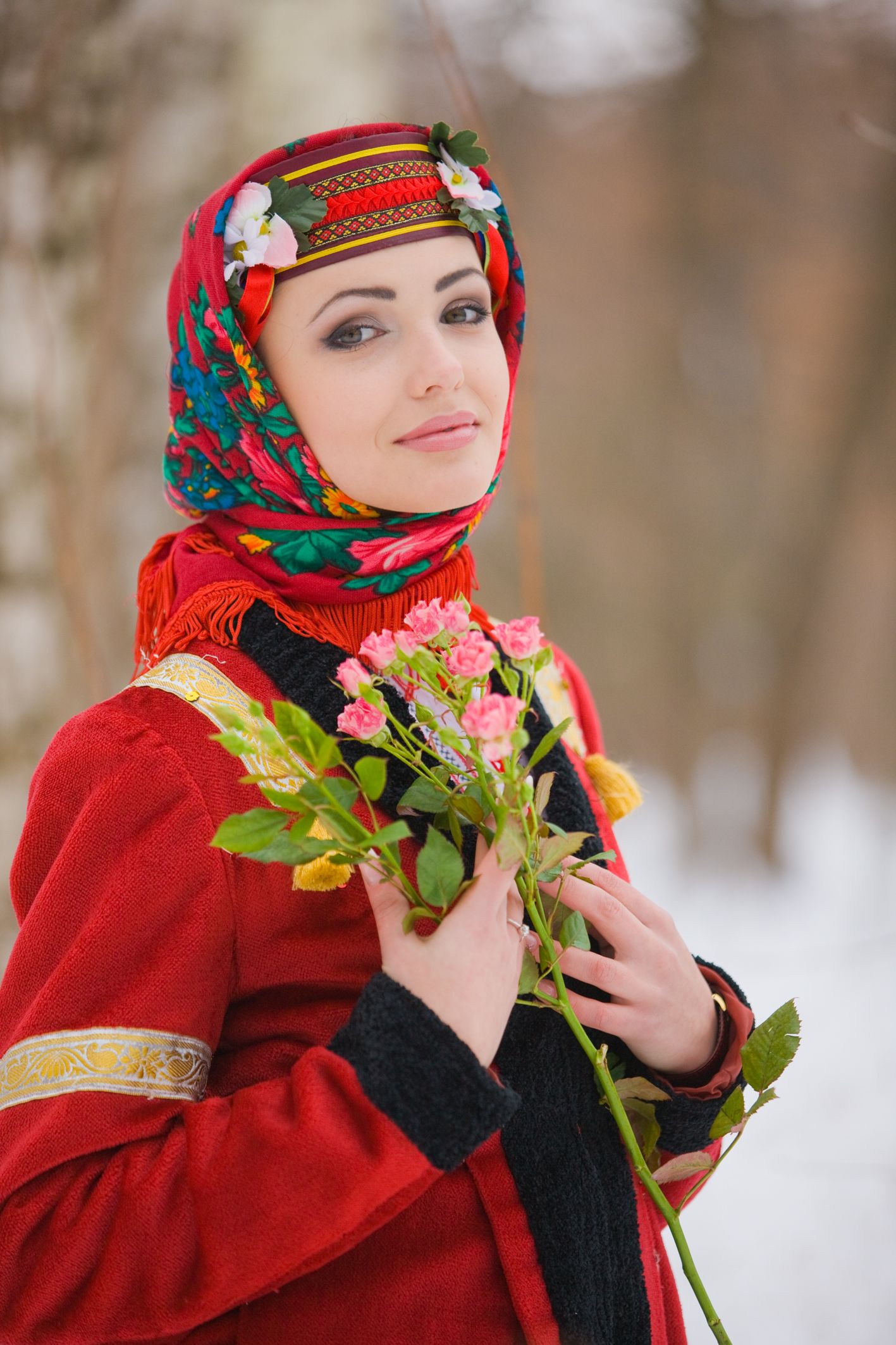 Sexy girl Girls in Slavic costumes in Yushu
